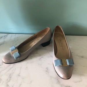 Vintage Ferragamo flats
